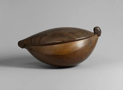 Lidded Bowl (Kotue)