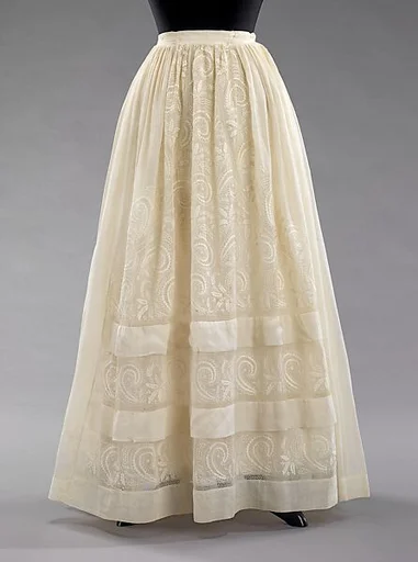 Skirt
