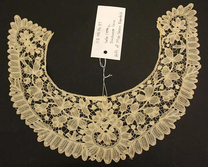 Collar — Unknown