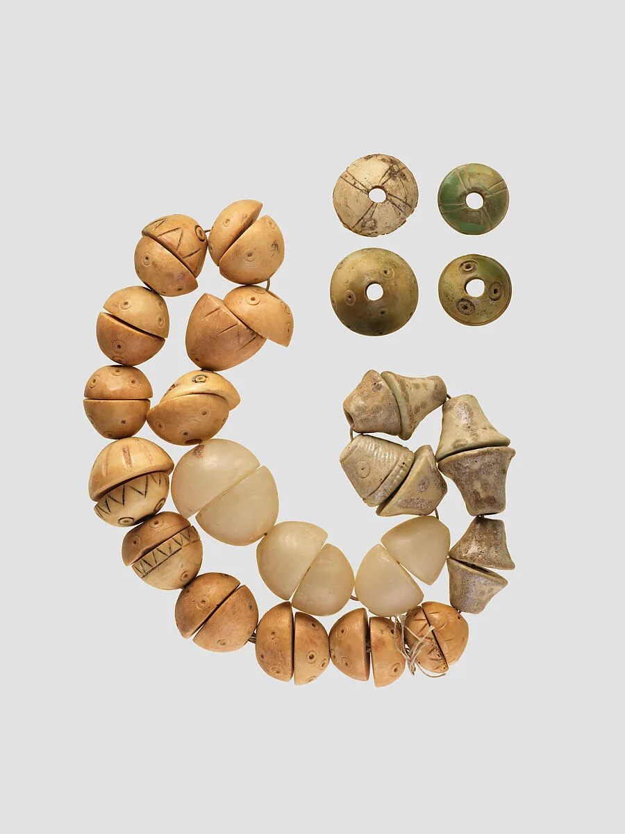 Beads — Unknown