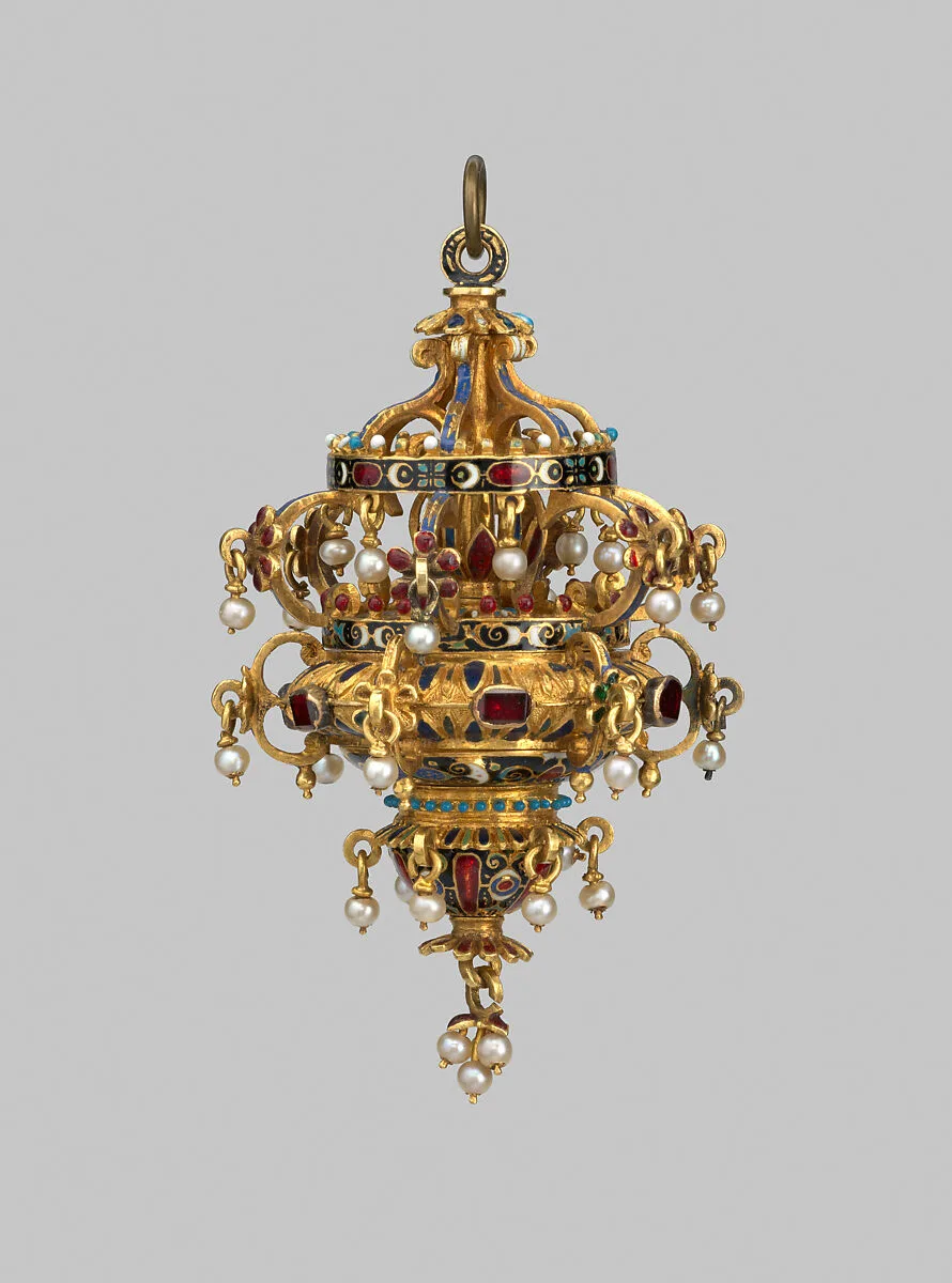 Pendant — Unknown