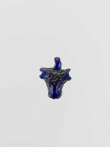Glass pendant in the form of a bull’s head