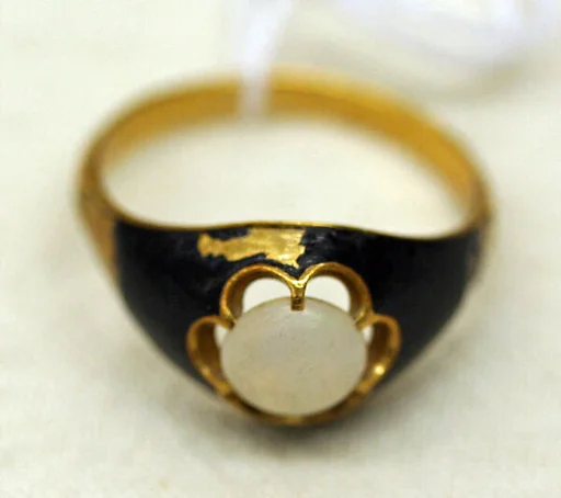 Ring
