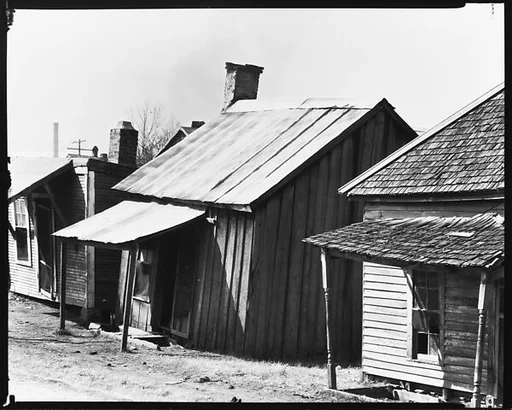 [Row of Wooden Houses, Mississippi]