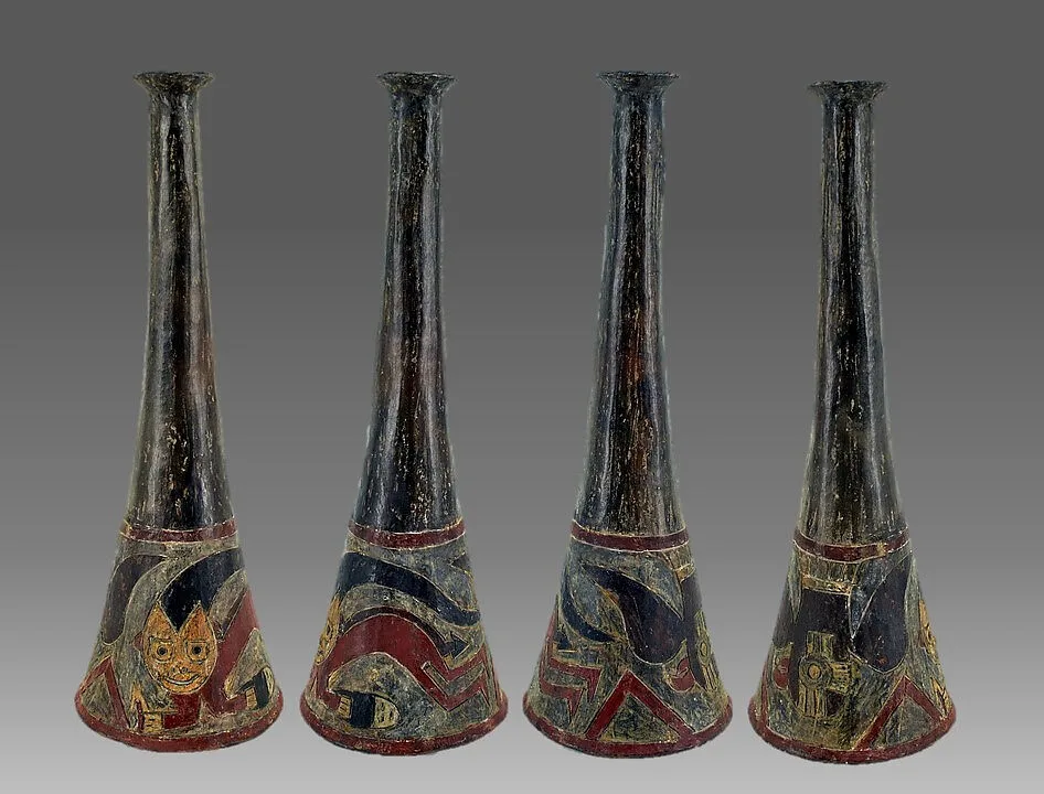 Paracas ceramic trumpet — Unknown
