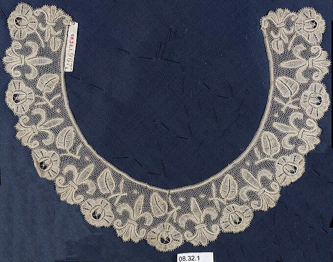 Collar — Unknown