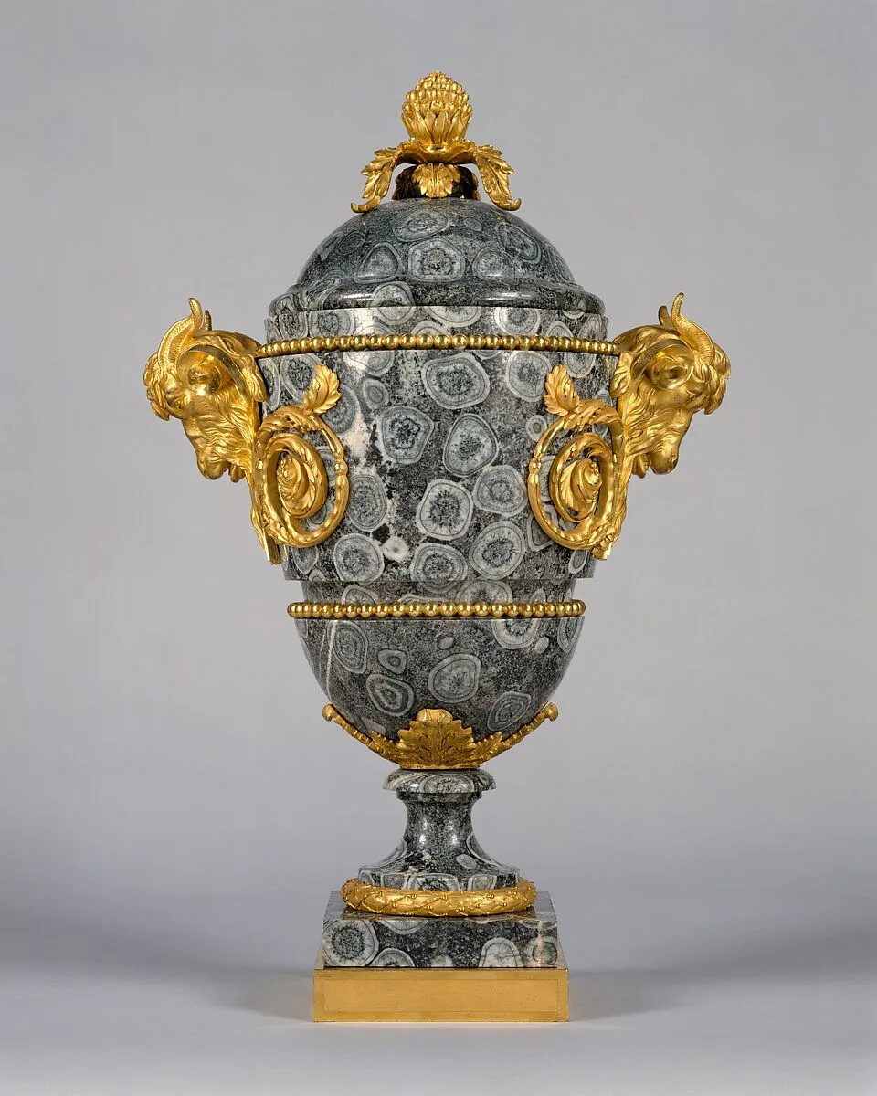 Pair of vases — Unknown
