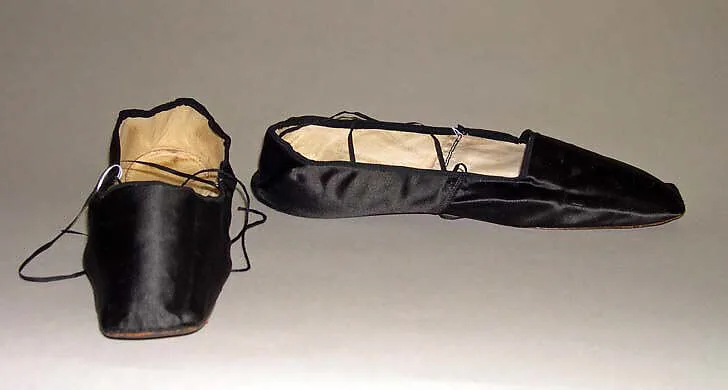 Slippers — Unknown