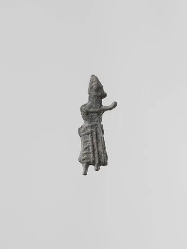 Statuette of a woman votary, 5 ?