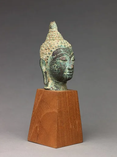 Head of the Buddha