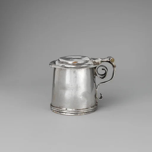 Miniature tankard