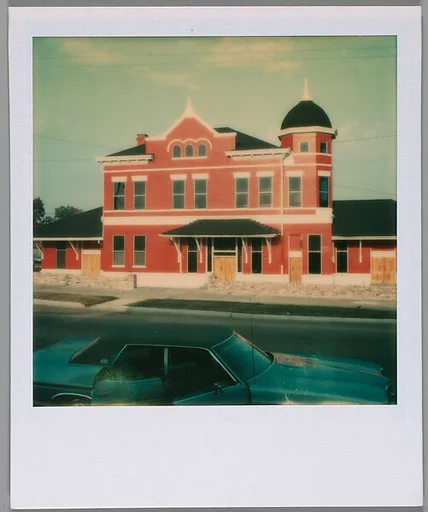 [Wedding Cake Style House, Alabama]