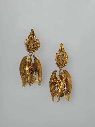 Pair of gold earrings with Ganymede and the eagle