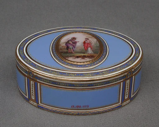 Snuffbox