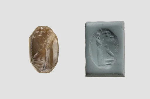 Stamp seal (octagonal pyramid) with cultic scene