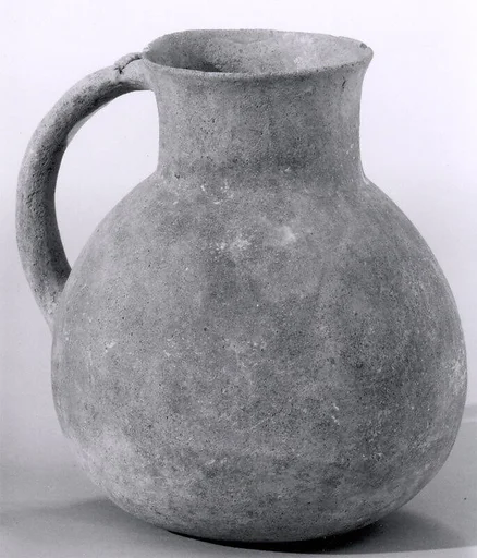 Jar with loop handle