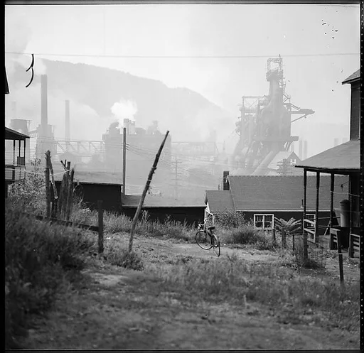 [24 Views of Factory and Houses, Possibly for Fortune Magazine]
