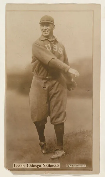 Leach, Chicago Nationals, from the Famous Baseball Players, Champion Athletes, and Photo Play Stars, issued by Fatima Turkish Blend Cigarettes — Liggett & Myers Tobacco Company