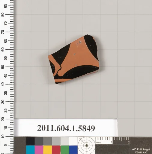 Terracotta fragment of a kylix: eye-cup (drinking cup)