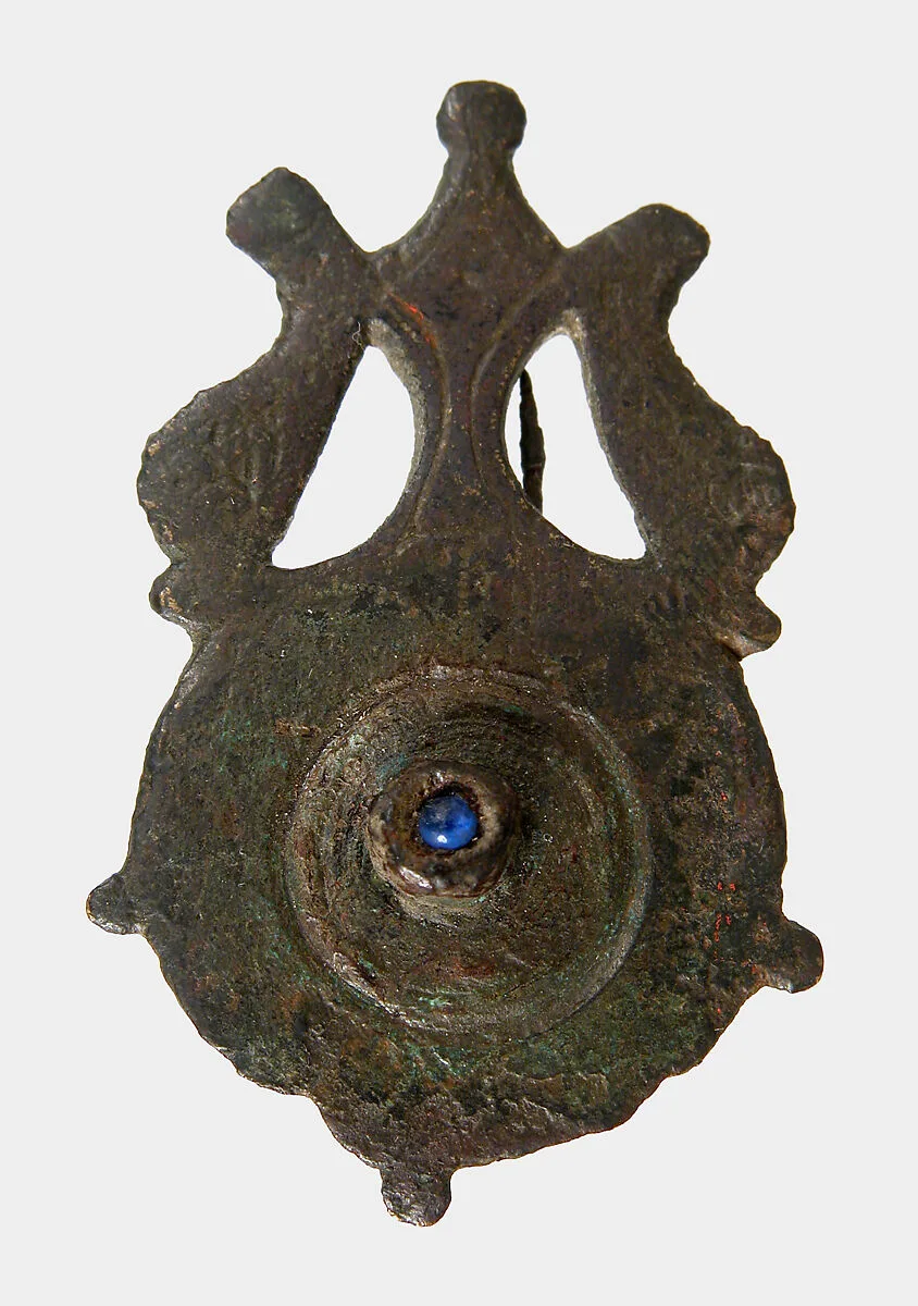 Flat Brooch — Unknown