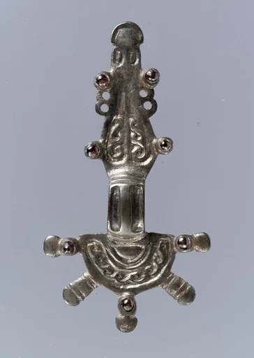 Bow Brooch