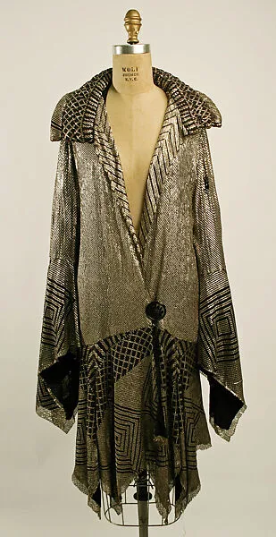 Evening coat — Unknown