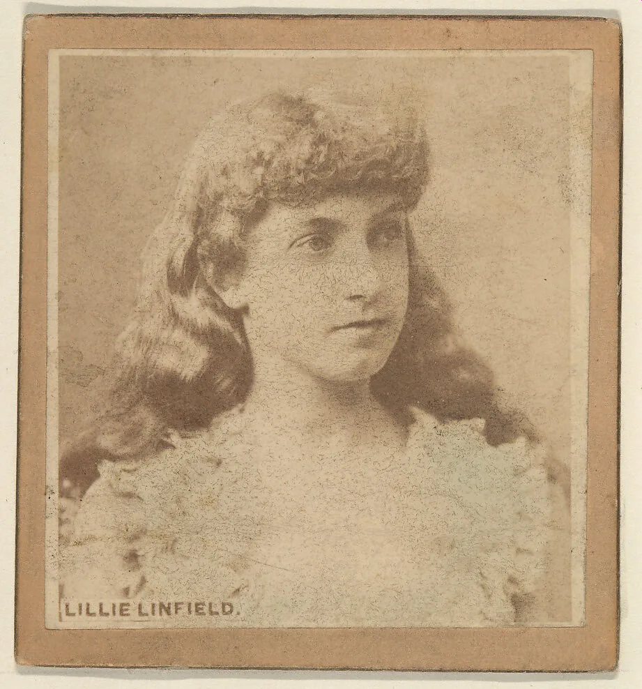 Lillie Linfield, from the Actresses series (N246), Type 2, issued by Kinney Brothers to promote Sporting Extra Cigarettes — Kinney Brothers Tobacco Company