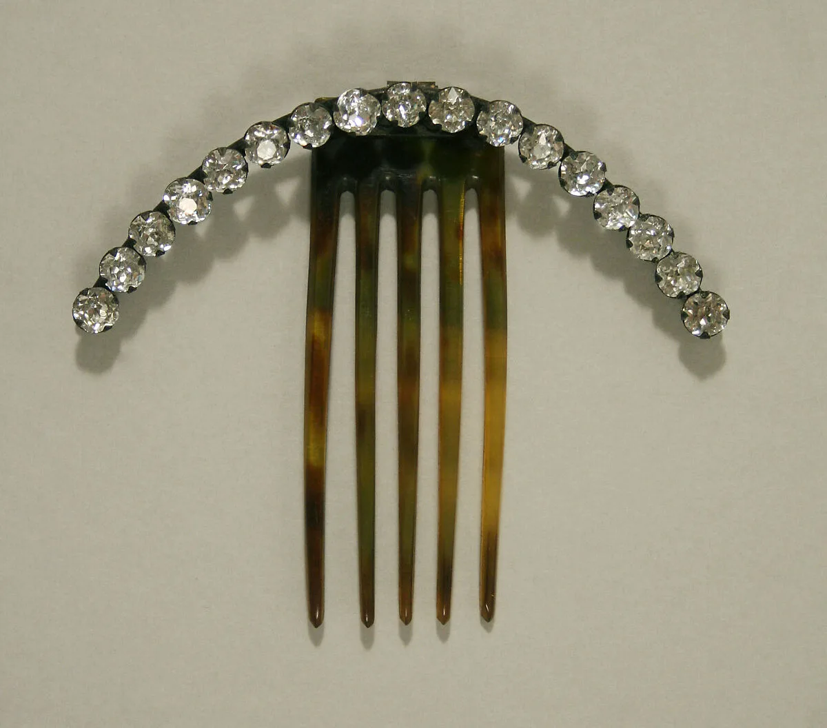Comb — Unknown
