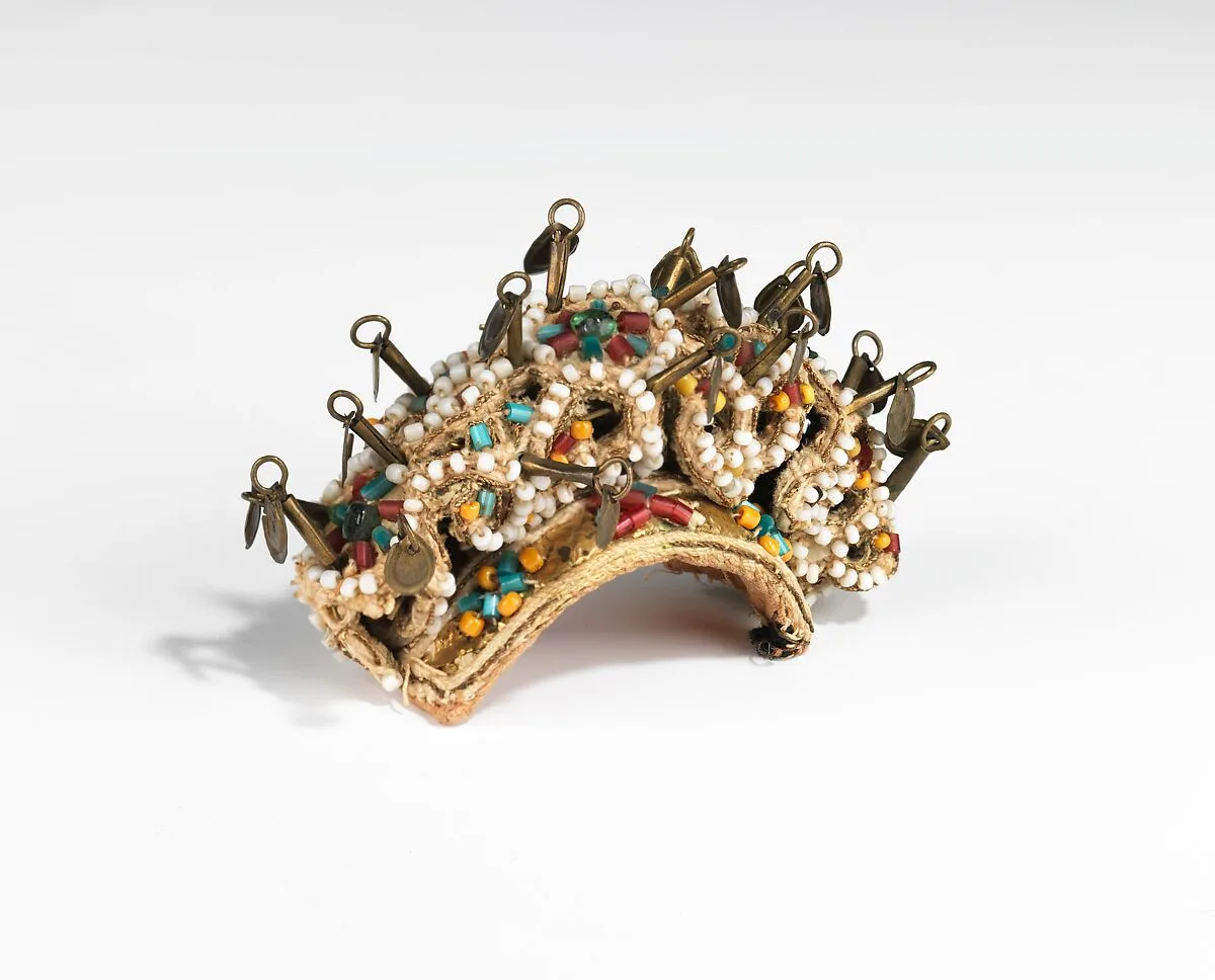 Hair accessory — Unknown
