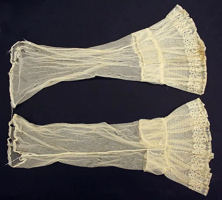 Undersleeves — Unknown