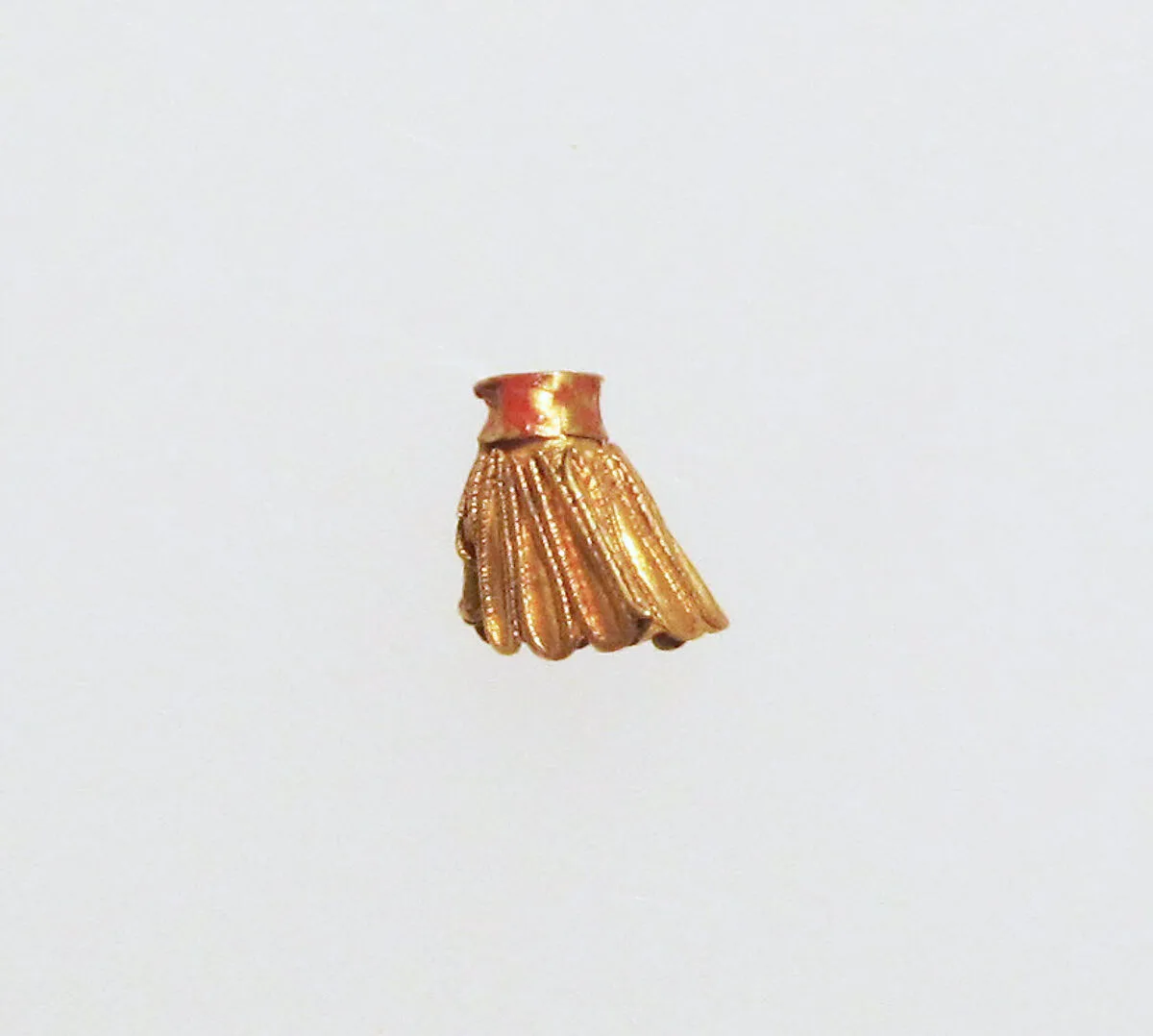 Ornament, flower-shaped mount for stone bead — Unknown