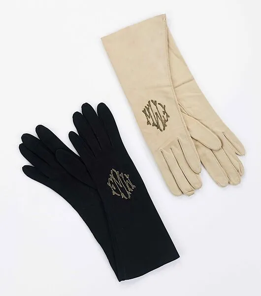 Gloves — Unknown