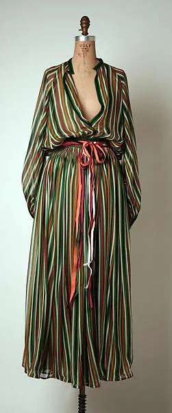 Ensemble — Geoffrey Beene