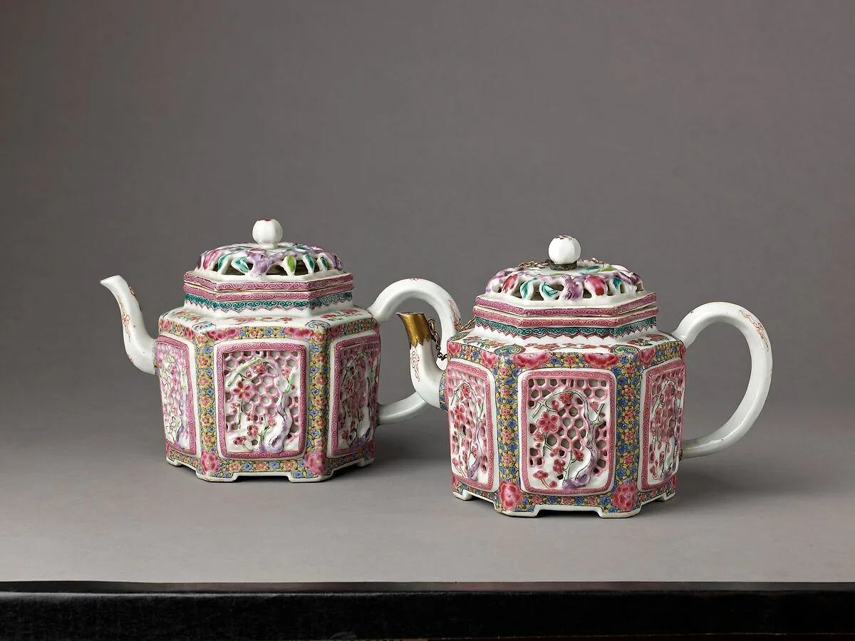 Hexagonal wine pot or teapot — Chinese