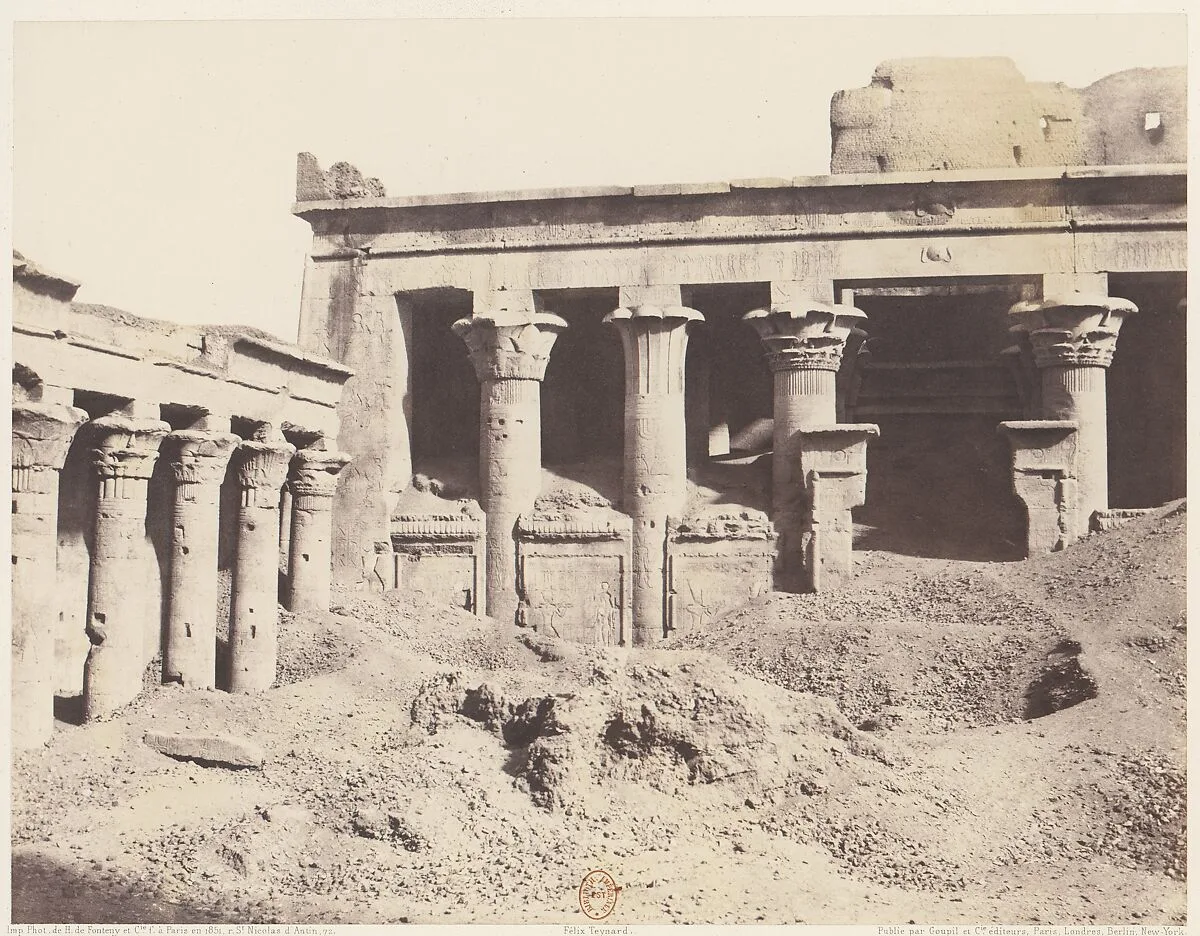 Edfou (Apollonopolis Magna), Galerie Latérale de la Cour et Pronaos — Félix Teynard|Imprimerie Photographique de H. de Fonteny et Cie