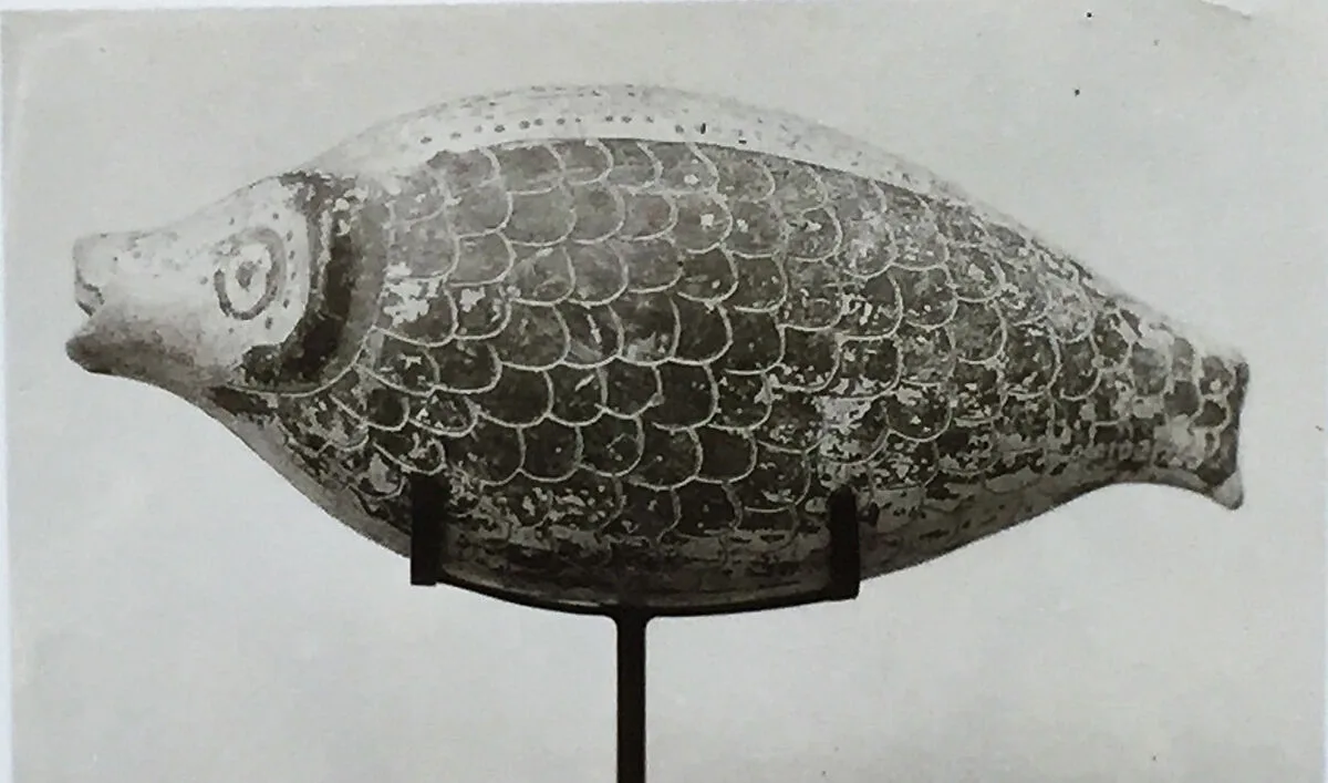 Terracotta vase in the form of a fish — Unknown