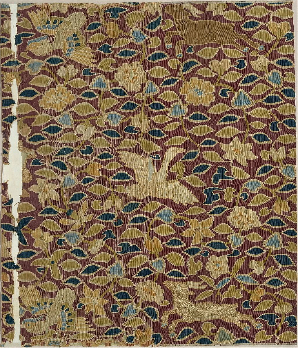 宋 緙絲飛鳥走獸紋包首|Scroll Cover with Animals, Birds, and Flowers — Unknown