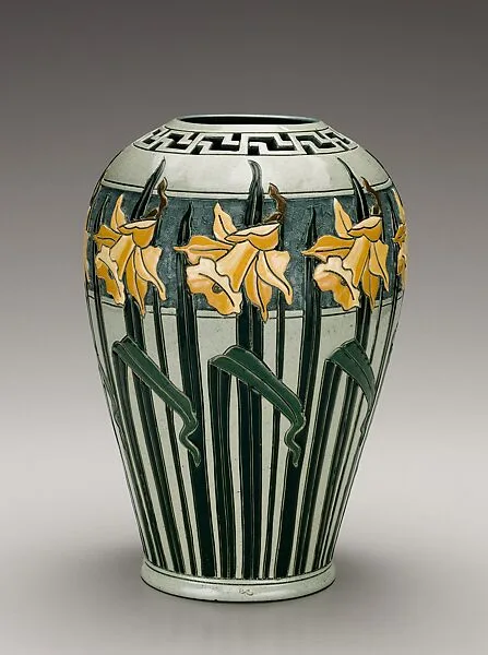 Vase — Roseville Pottery|Frederick Hurten Rhead