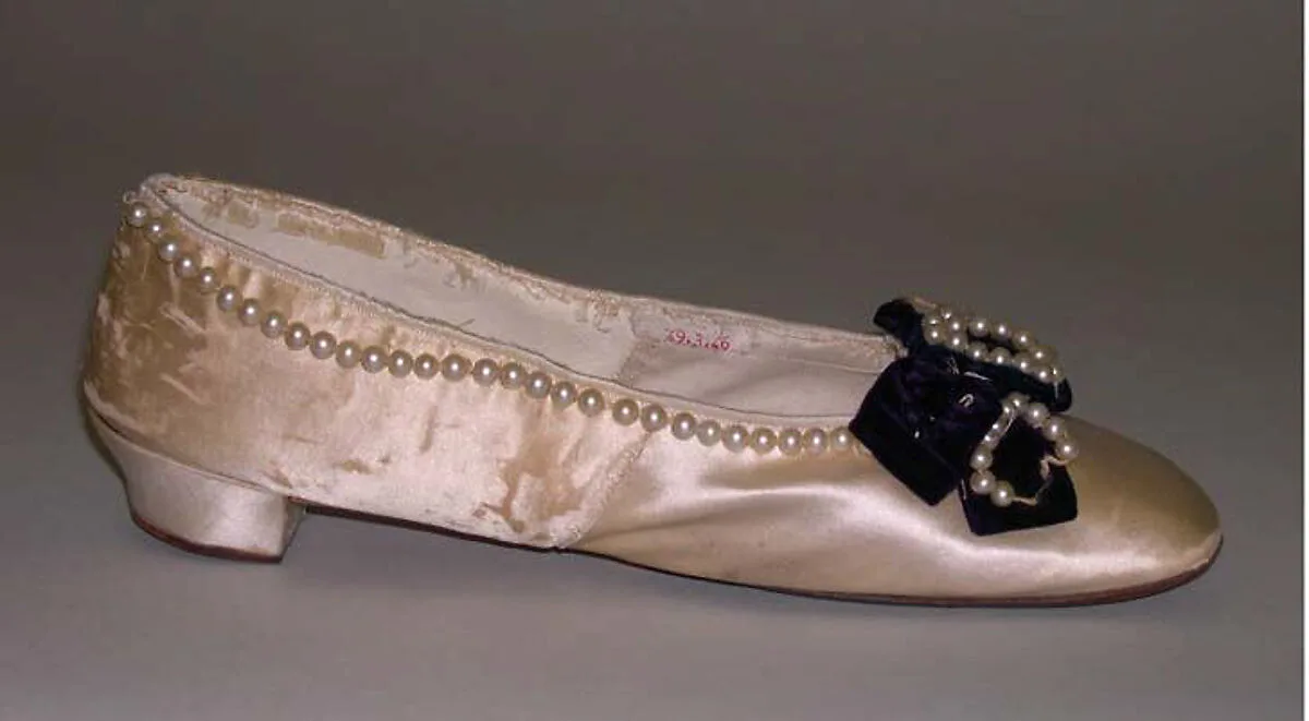 Slippers — B. Altman & Co.