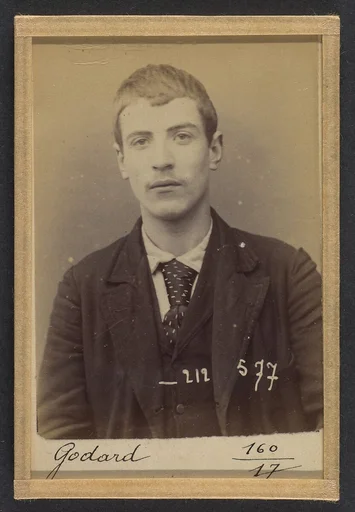 Godard. Armand, Alexandre. 18 ans, né le 11/3/75 à Paris XVIIe. Électricien. Cris séditieux. 6/1/94.