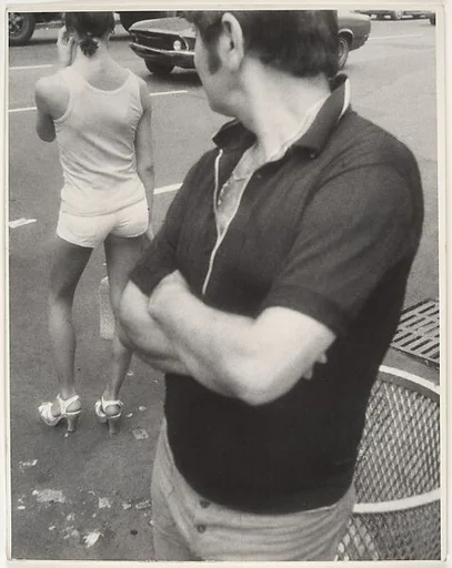 [Street Scene: Man Glancing at Woman in Tee Shirt and Shorts, New York City]