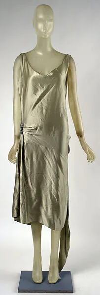 Evening dress — Madeleine Vionnet