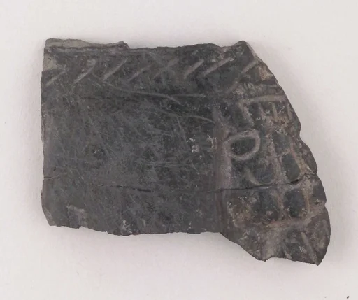 Vase fragment