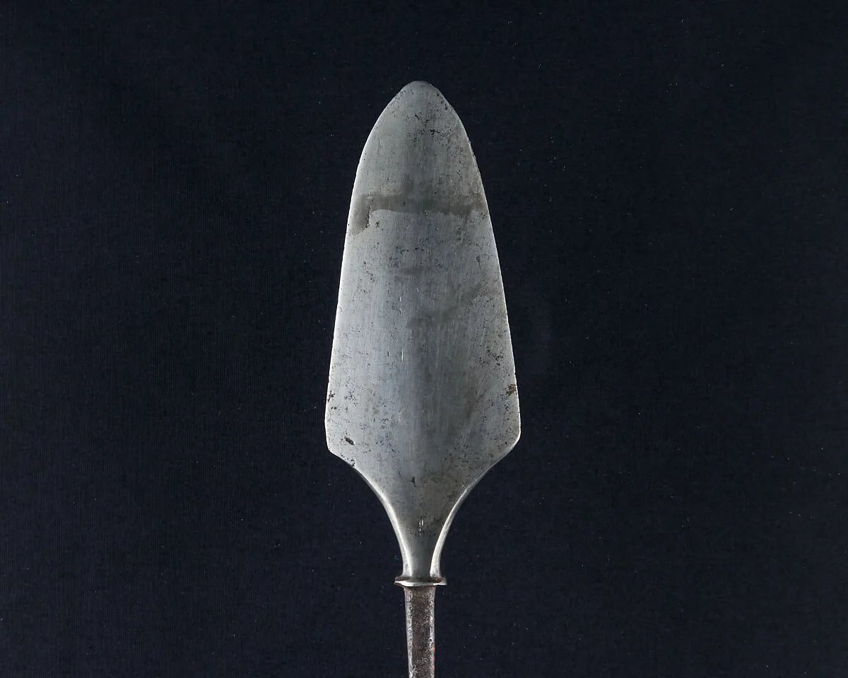 Arrowhead (<i>Yanone</i>) — Unknown