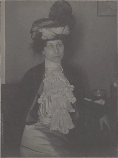 Zaîda Ben-Yusuf — F. Holland Day