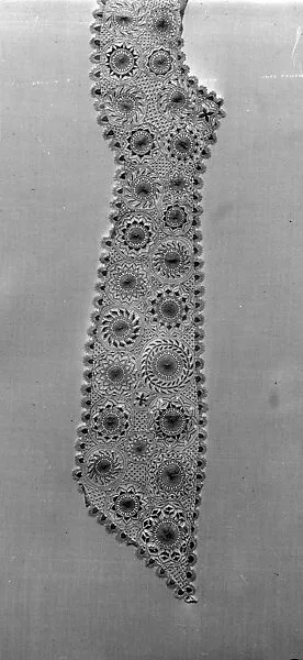 Collar — Unknown