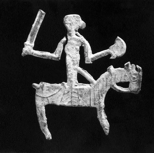 六朝  鉛騎馬人牌飾|Plaque in the shape of a horse and rider