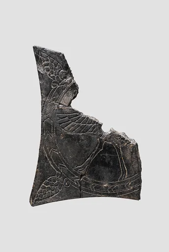 Plaque fragment with an incised ostrich
