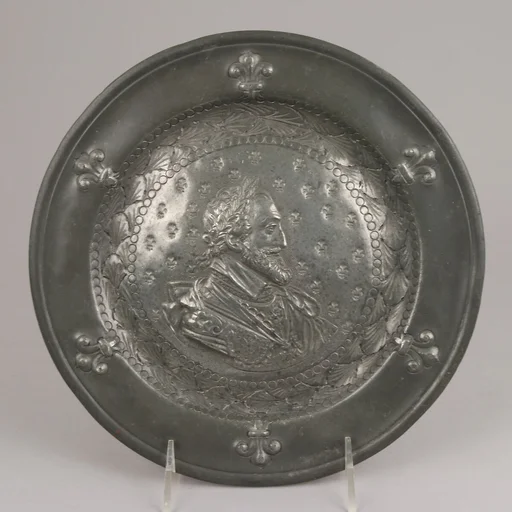 Plate with relief portrait of Henry IV of France