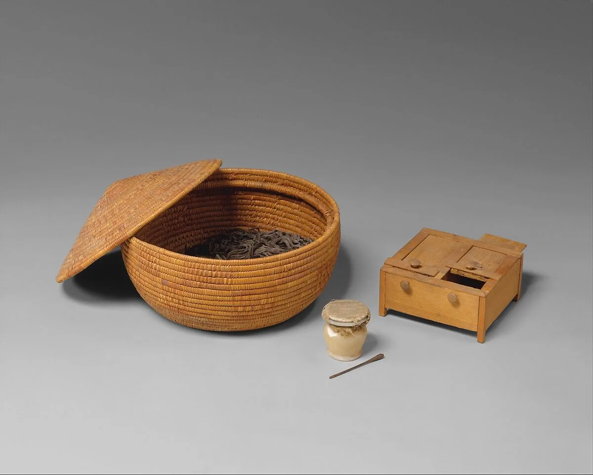 Basket and toilet articles — Unknown